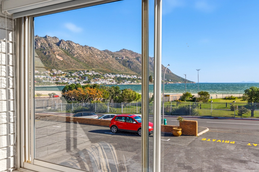 4 Bedroom Property for Sale in Gordons Bay Village Western Cape
